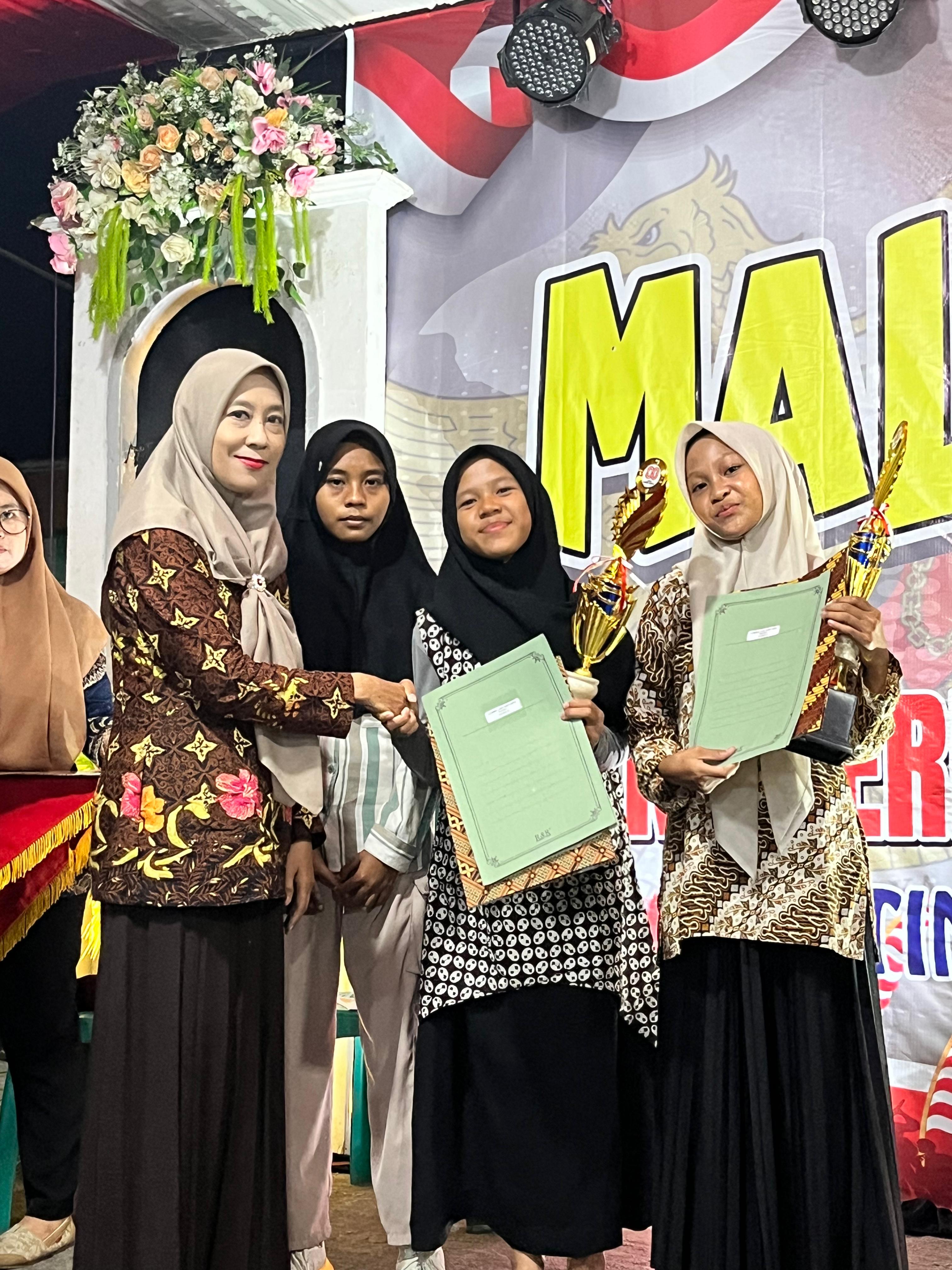 MTs Wahid Hasyim Warungasem Raih 7 Piala di Ajang Lomba HUT RI ke-80 Tingkat Kecamatan Warungasem